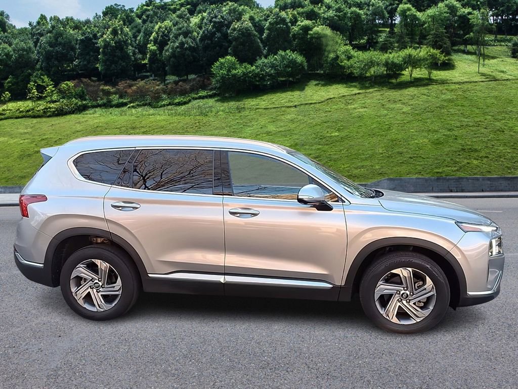 Used 2023 Hyundai Santa Fe SEL w/ Premium Package image 9