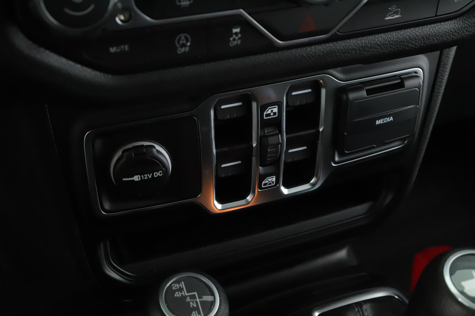 New 2026 Jeep Wrangler Unlimited Sport image 12