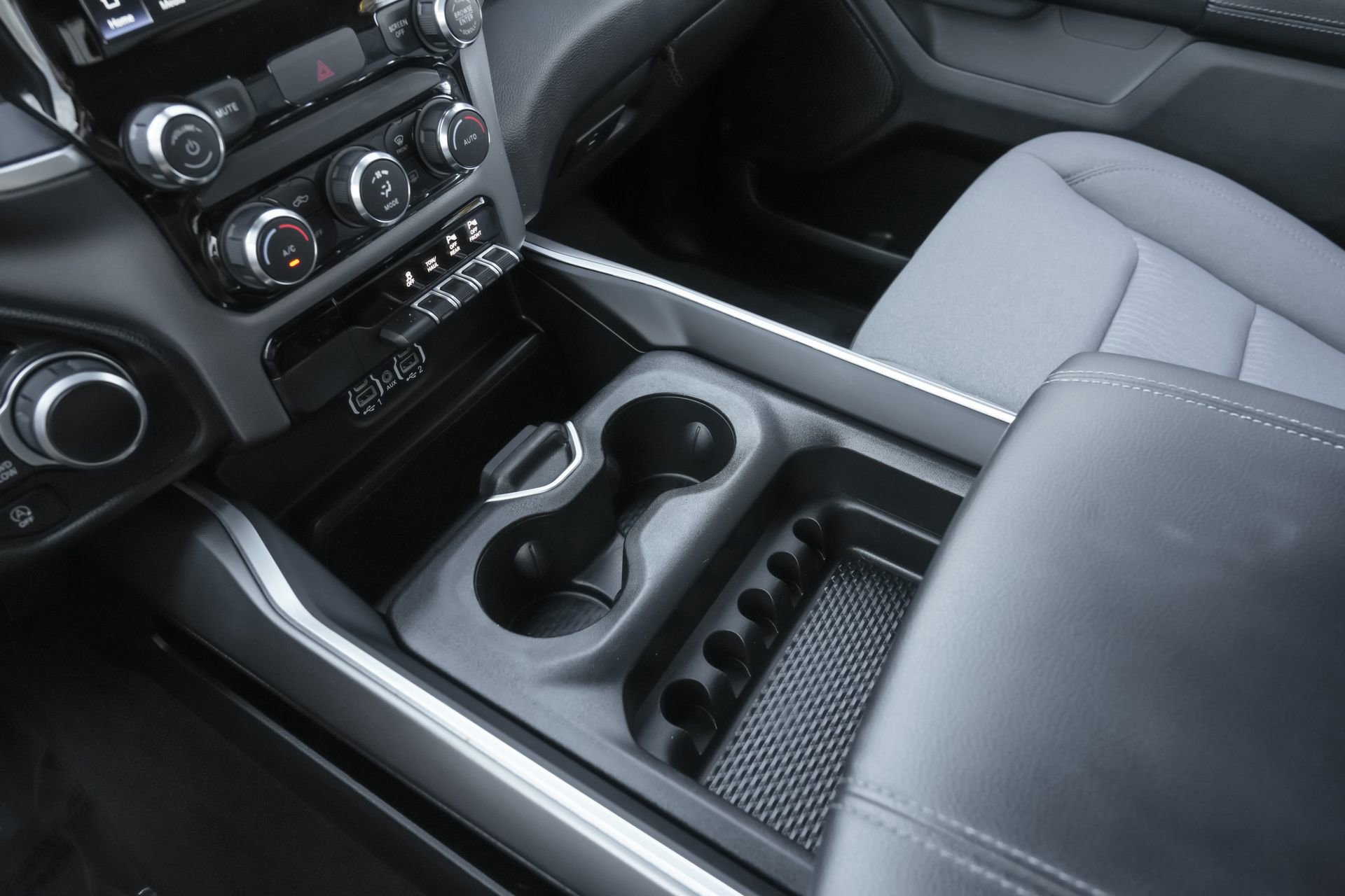 Used 2022 RAM 1500 Big Horn image 11