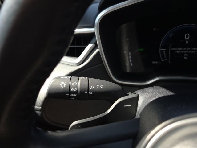Used 2024 Toyota Corolla Cross AWD Hybrid w/ Convenience Package image 36