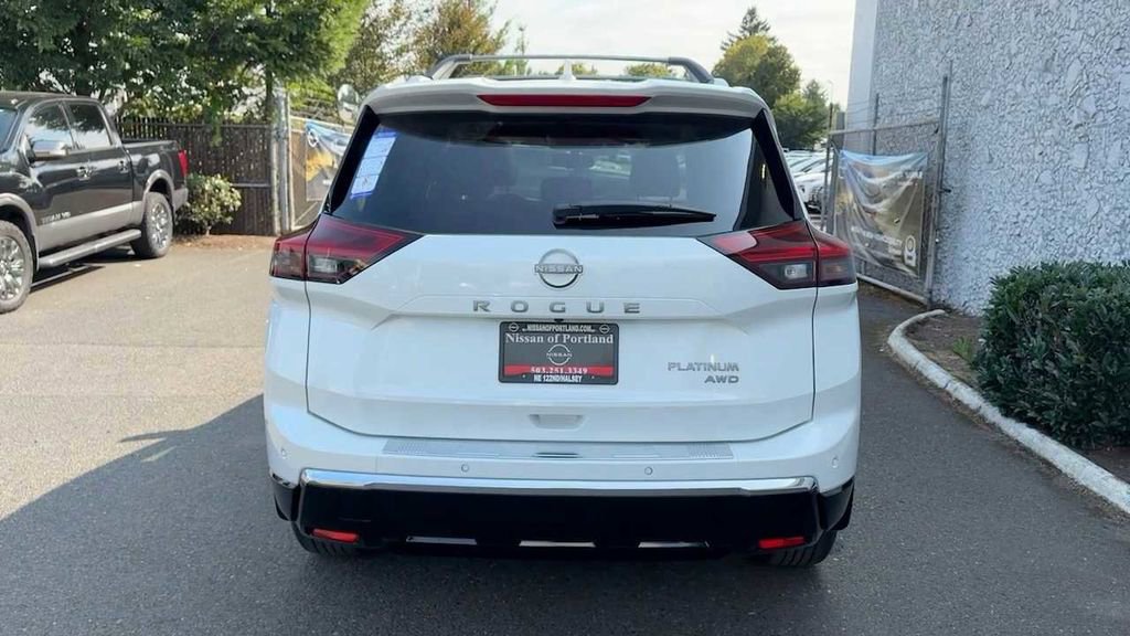 New 2026 Nissan Rogue Platinum w/ Platinum Premium Package AWD/4WD image 10