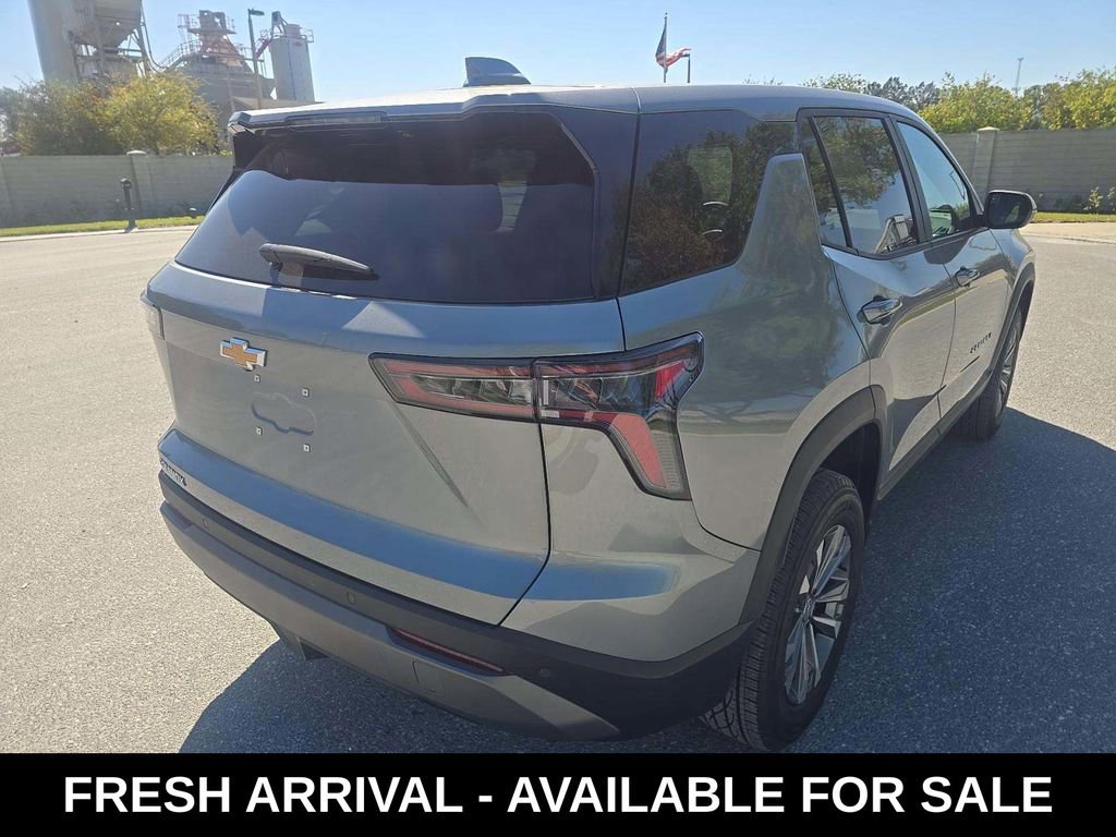 Used 2026 Chevrolet Equinox LT image 4