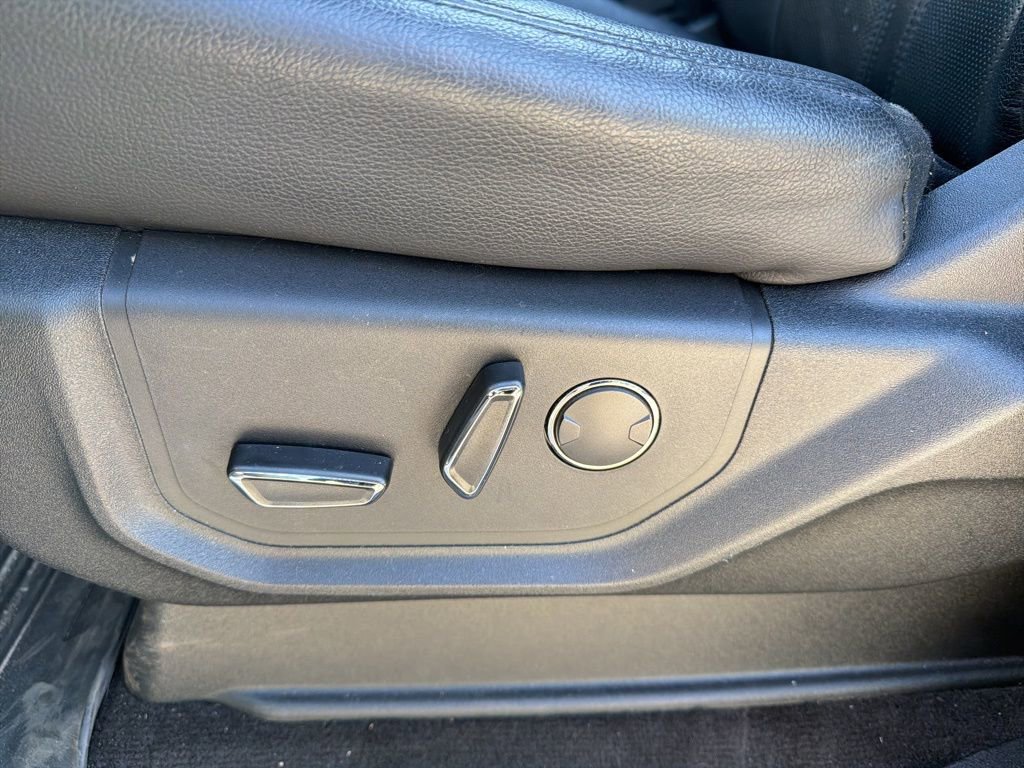 Used 2018 Ford Expedition Limited w/ Equipment Group 301A image 16