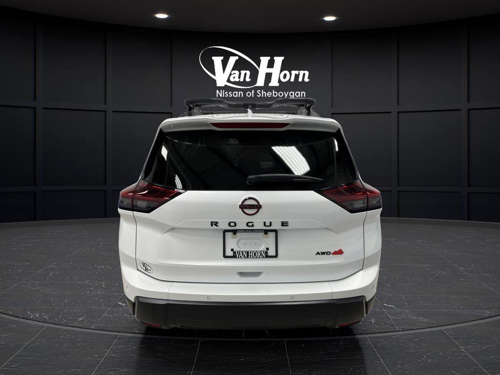 Used 2025 Nissan Rogue Rock Creek w/ Rock Creek Premium Package image 12