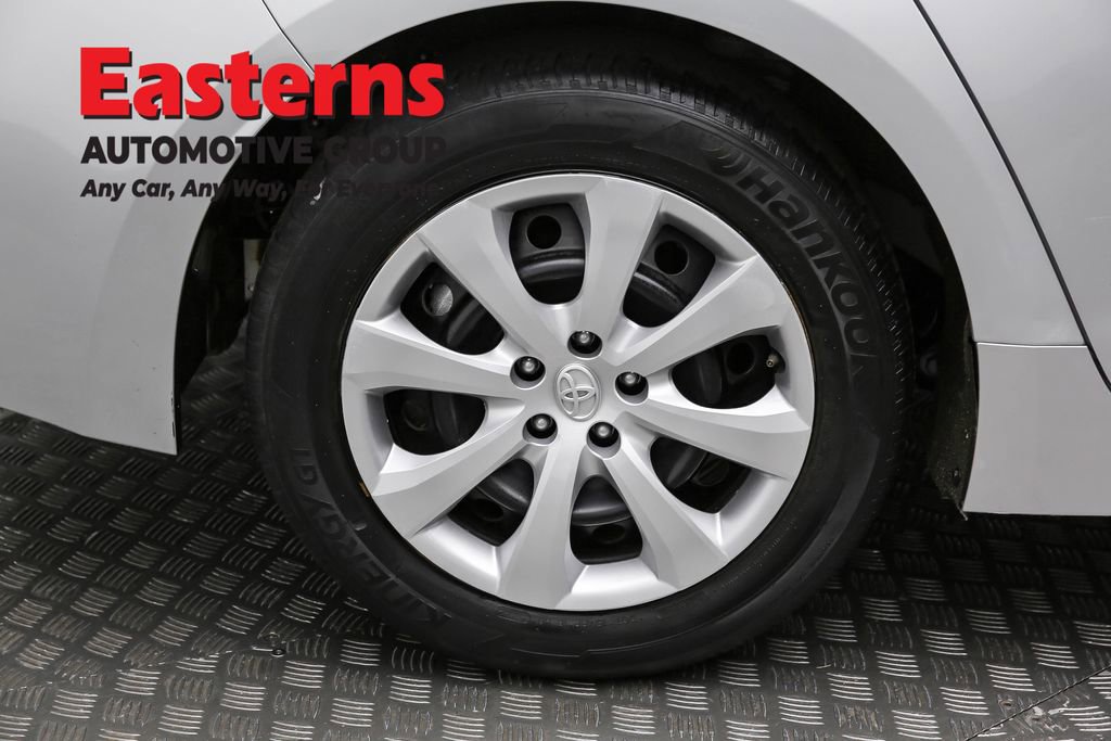 Used 2023 Toyota Corolla LE image 30