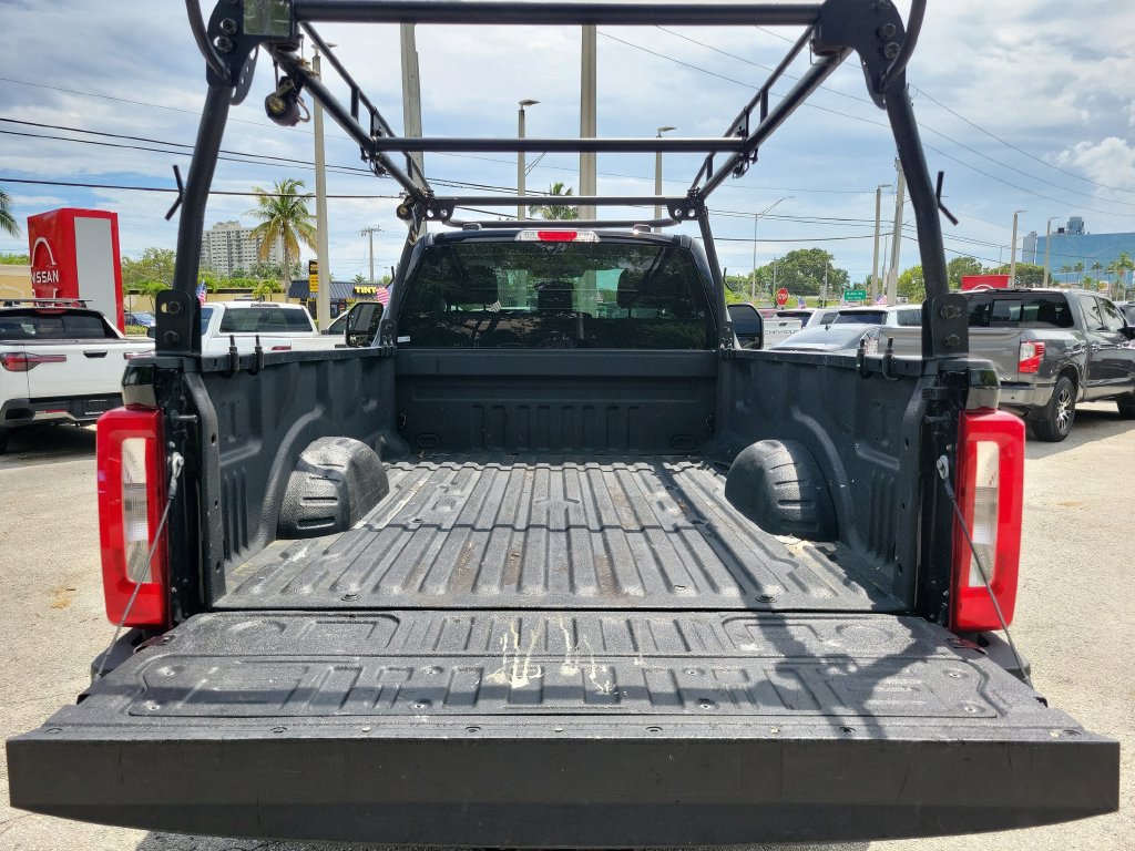 Used 2023 Ford F350 XL RWD image 16