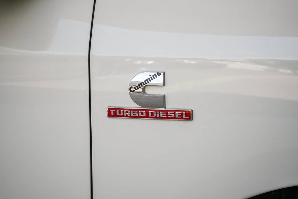Used 2026 RAM 2500 Laramie AWD/4WD image 11
