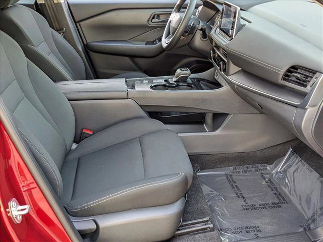 Certified 2025 Nissan Rogue S image 21