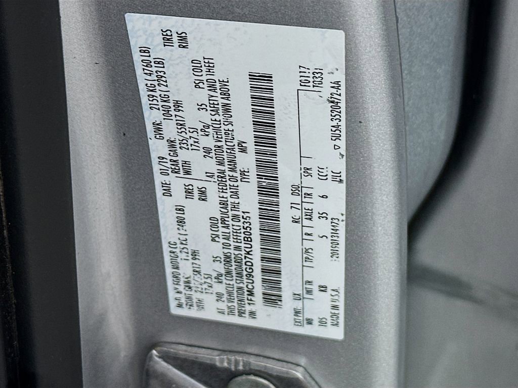 Used 2019 Ford Escape SE image 30