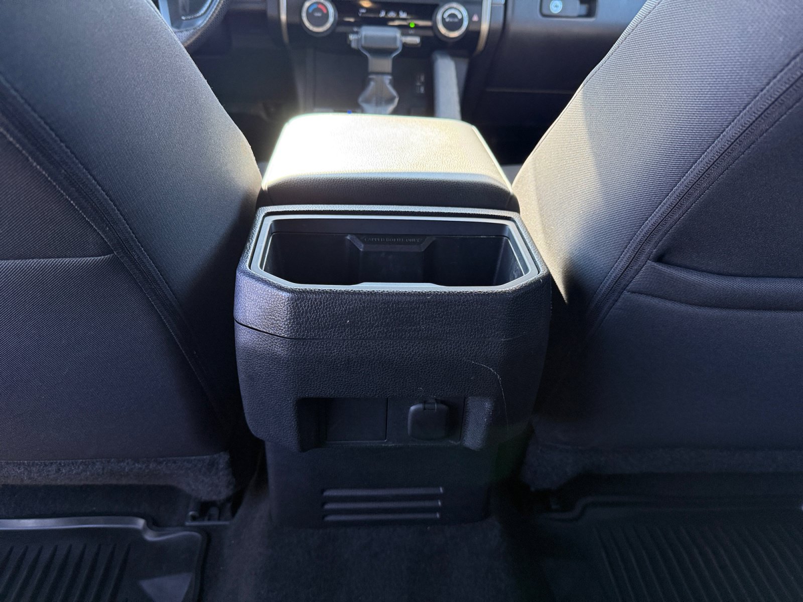 Used 2024 Toyota Tacoma SR5 AWD/4WD image 27