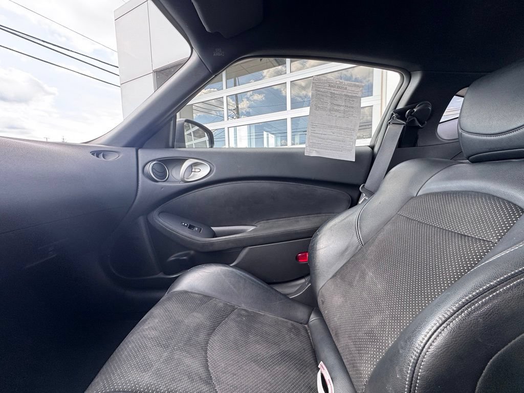 Used 2014 Nissan 370Z Touring w/ Sport Package RWD image 24