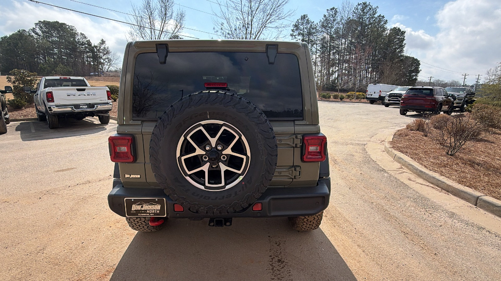 New 2026 Jeep Wrangler Unlimited Rubicon w/ Safety Group AWD/4WD image 9
