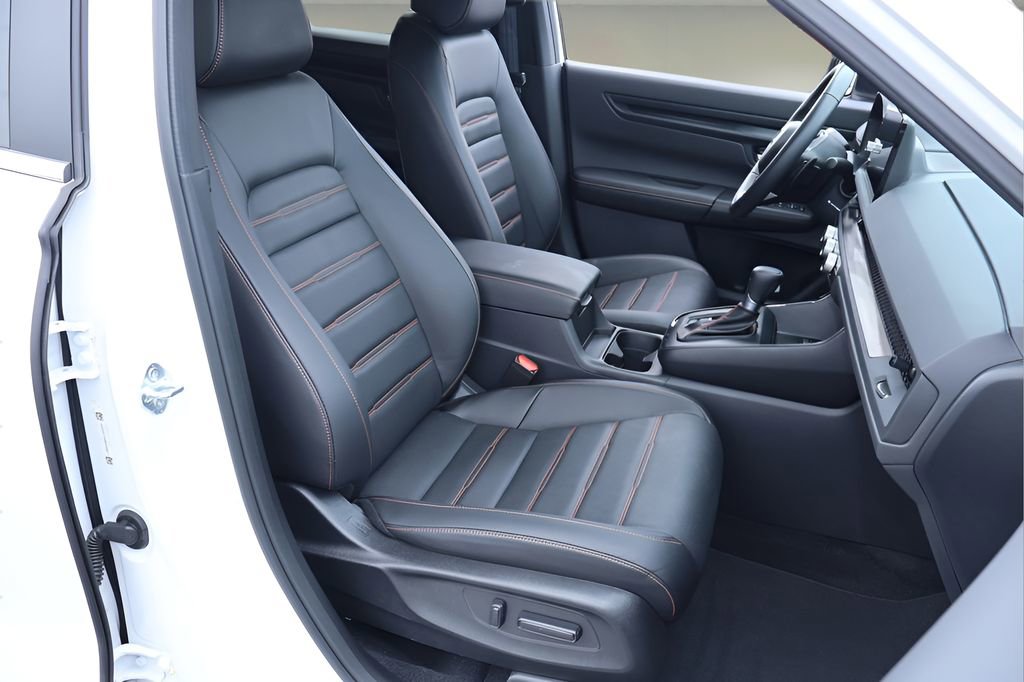 Used 2025 Honda CR-V Sport-L image 17