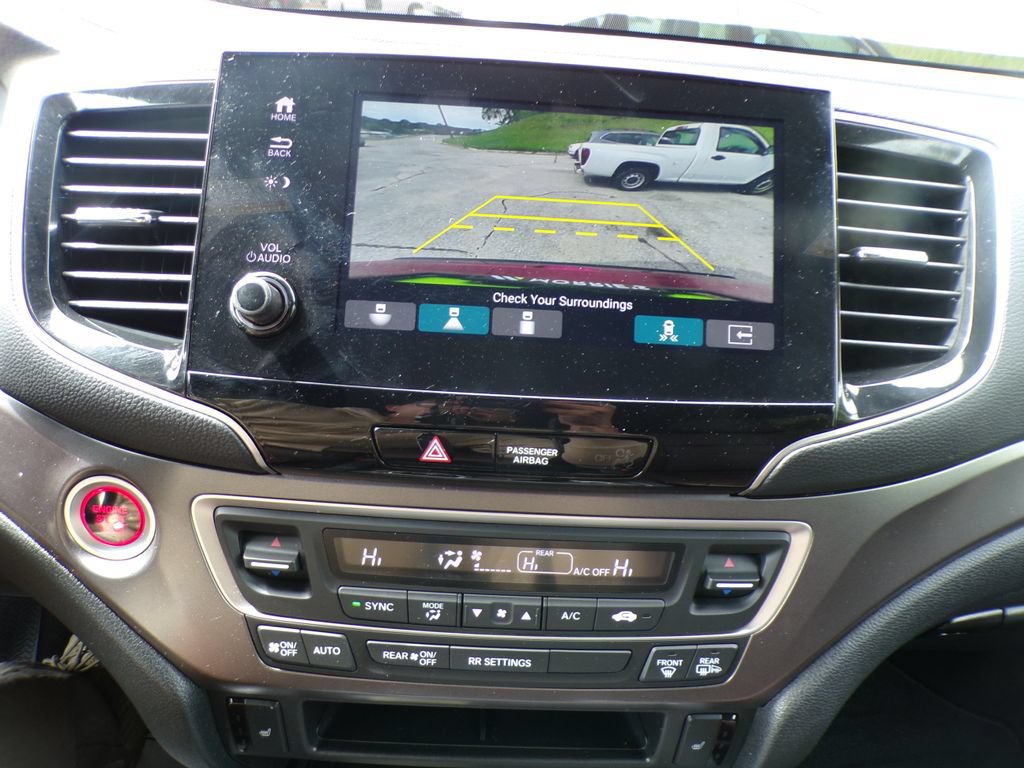 Used 2024 Honda Passport EX-L image 27