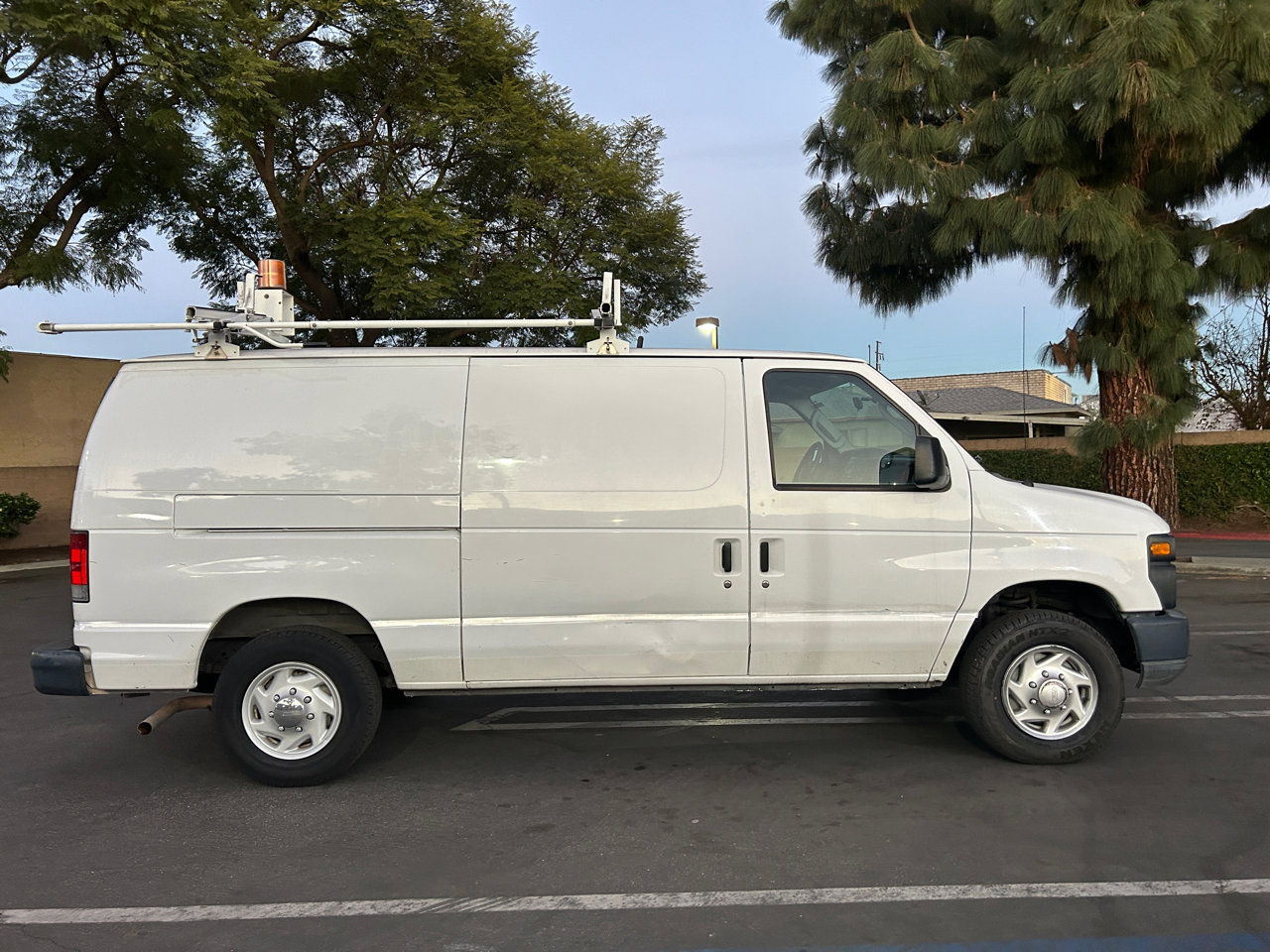 Used 2013 Ford E-150 and Econoline 150 image 29