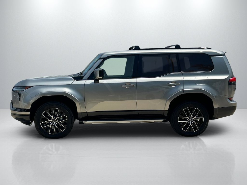 Used 2025 Lexus GX 550 w/ Accessory Package (2T) AWD/4WD image 8