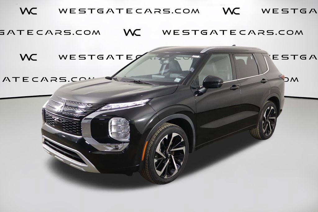 Used 2022 Mitsubishi Outlander SEL image 1