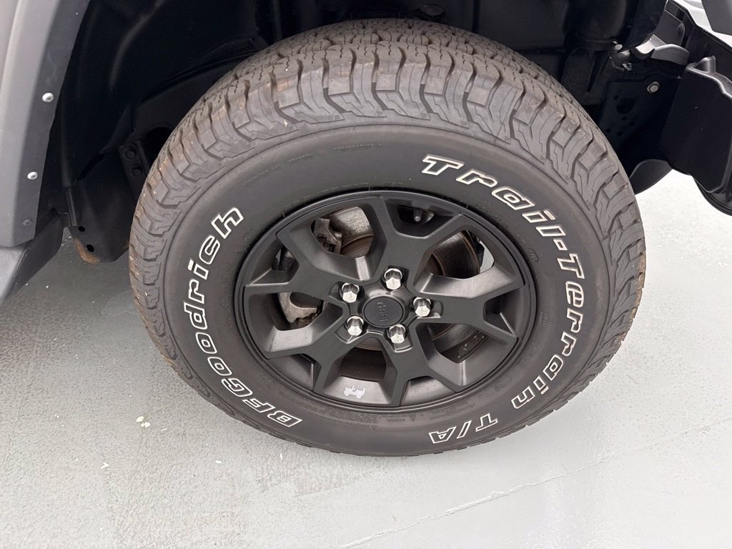 Used 2022 Jeep Wrangler Unlimited Sport AWD/4WD image 13