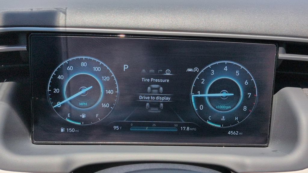 Used 2024 Hyundai Tucson SEL w/ Convenience Package FWD image 23