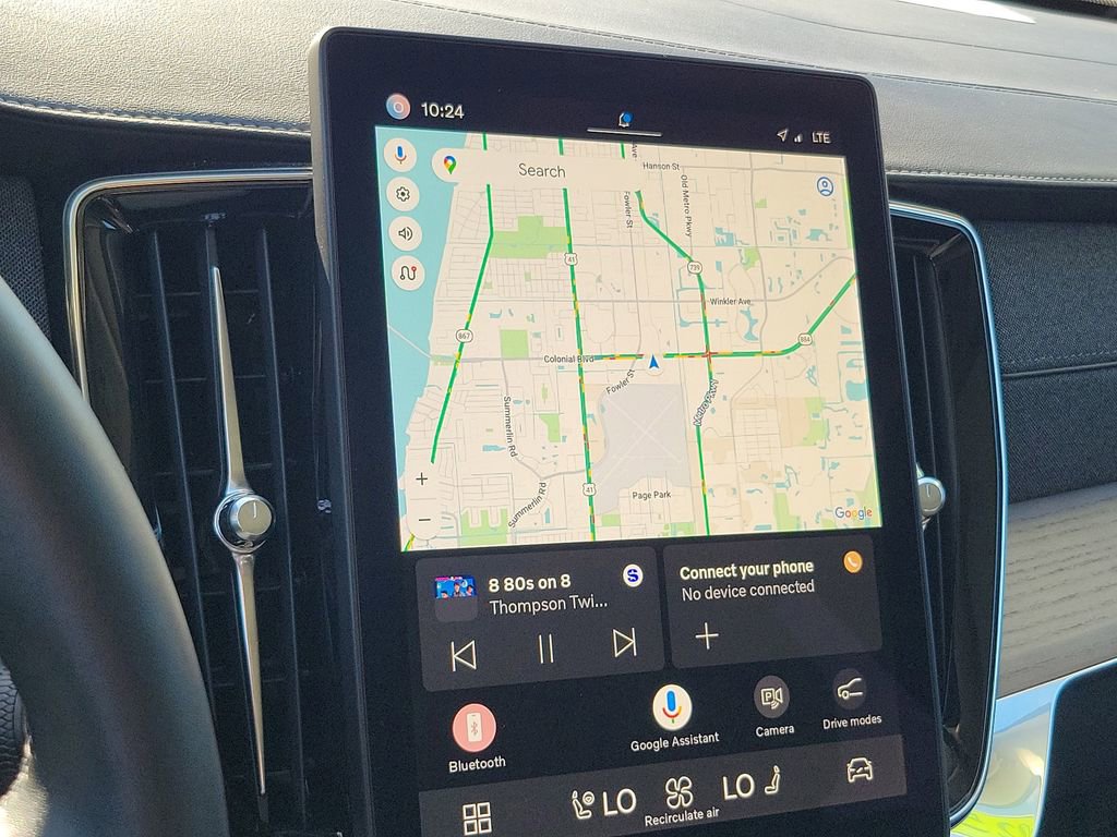 Certified 2025 Volvo XC90 B5 Plus image 31