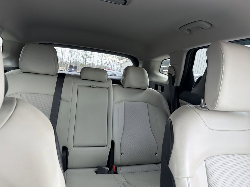 Used 2024 Kia Sportage EX AWD/4WD image 13