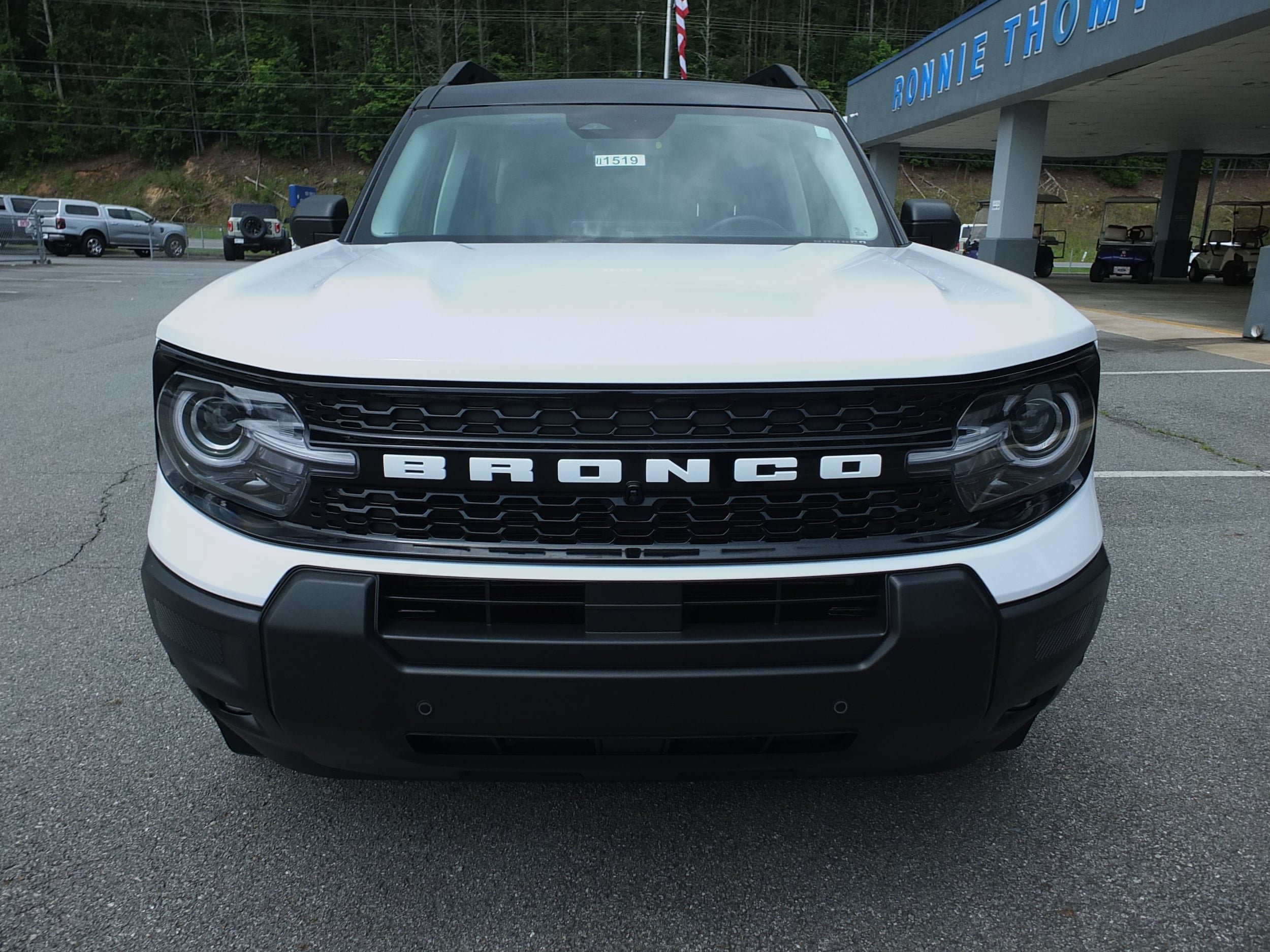 Used 2025 Ford Bronco Sport Outer Banks w/ Outer Banks Tech Package+ AWD/4WD image 8