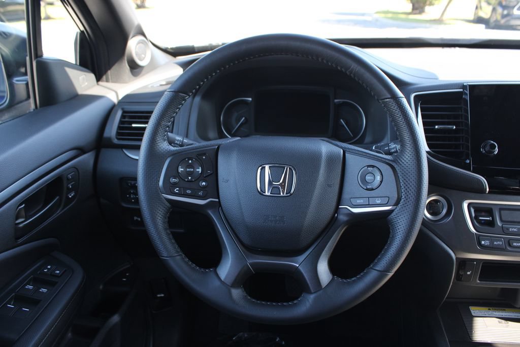 Certified 2023 Honda Passport EX-L image 18