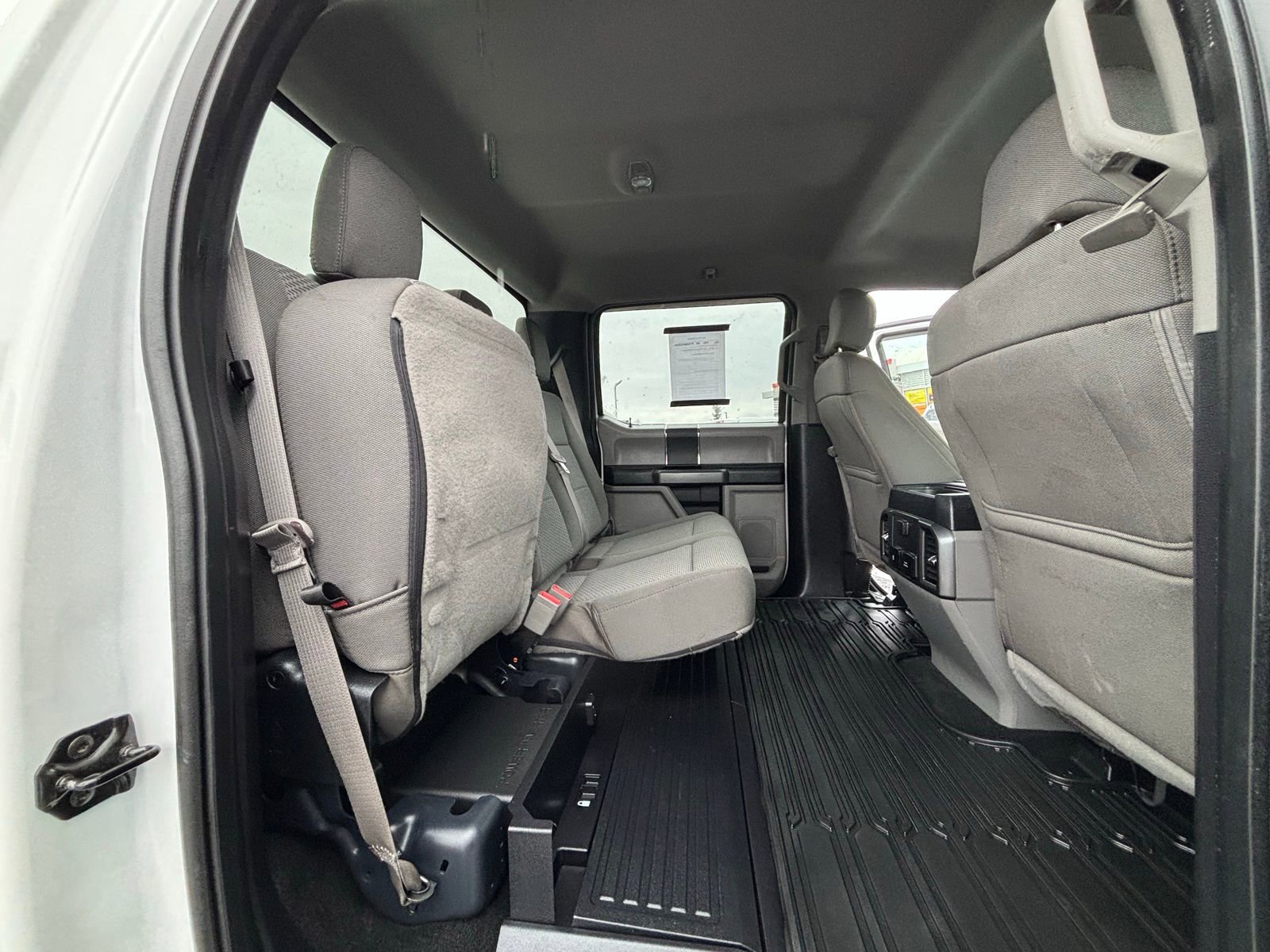 Used 2019 Ford F350 XLT w/ FX4 Off-Road Package image 31