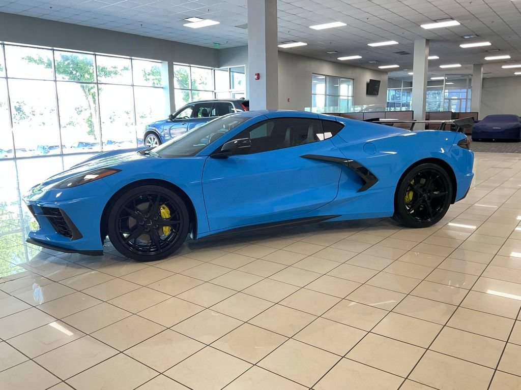 Used 2022 Chevrolet Corvette Stingray Preferred Cpe RWD image 3