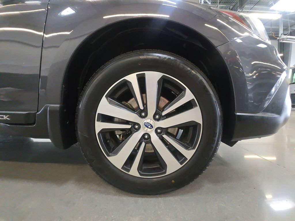 Used 2018 Subaru Outback 2.5i Limited AWD/4WD image 28