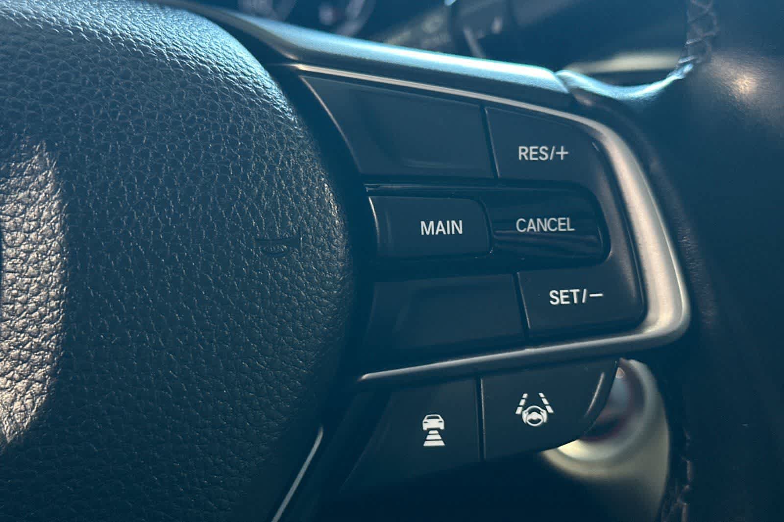 Used 2018 Honda Accord EX-L image 29