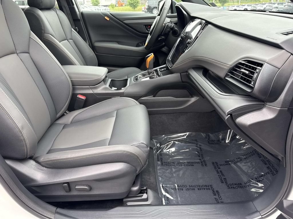 Used 2025 Subaru Outback Wilderness AWD/4WD image 20