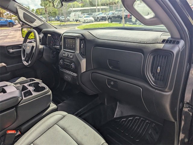 Used 2025 Chevrolet Silverado 1500 W/T w/ Trailering Package image 16