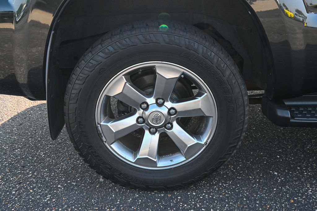 Used 2007 Toyota 4Runner Limited AWD/4WD image 14
