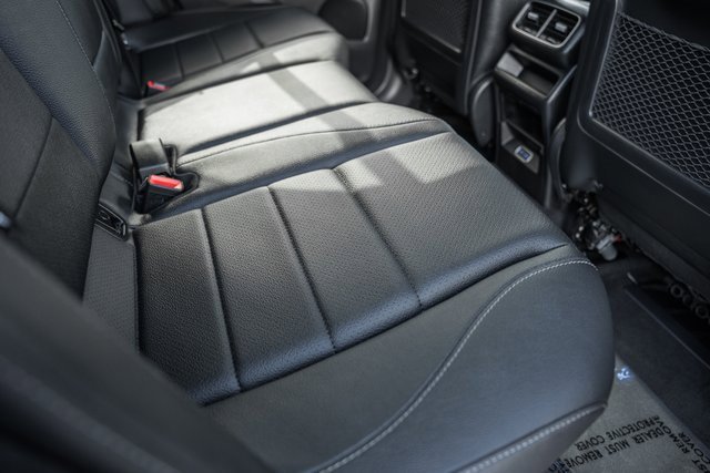 Certified 2025 Mercedes-Benz GLE 450e 4MATIC image 33