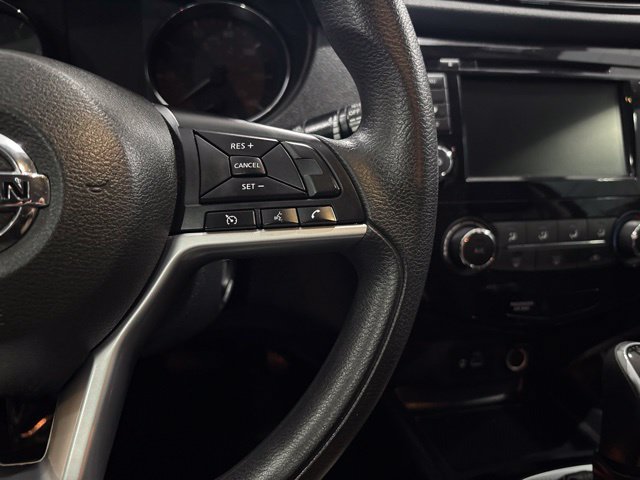 Used 2020 Nissan Rogue S FWD image 16
