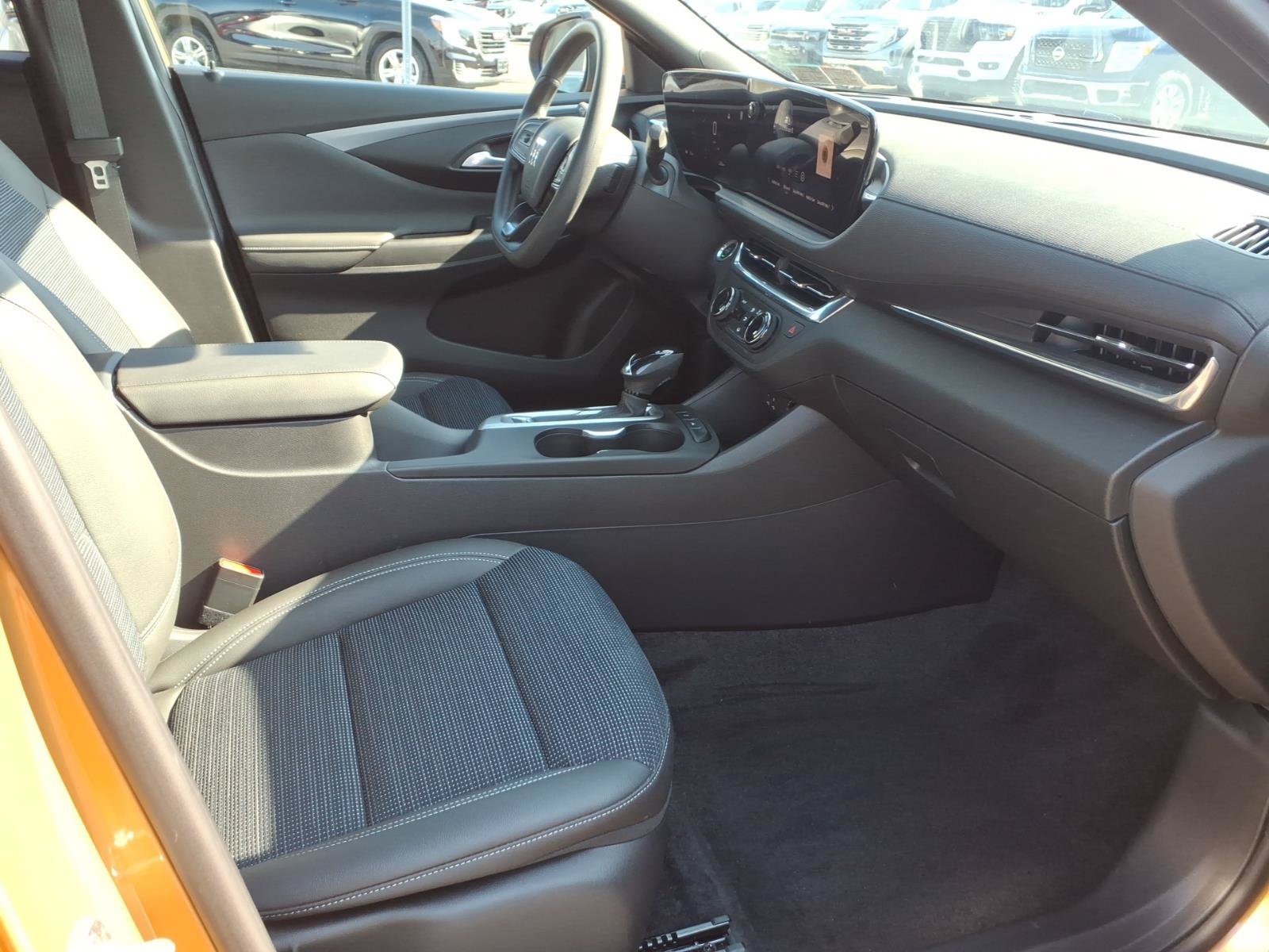 Certified 2024 Buick Envista Preferred FWD image 28