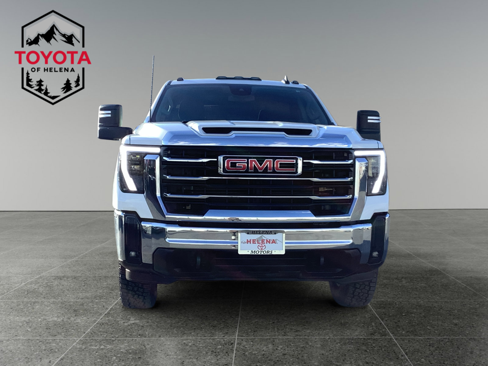 Used 2024 GMC Sierra 3500 SLE w/ SLE Convenience Package image 8
