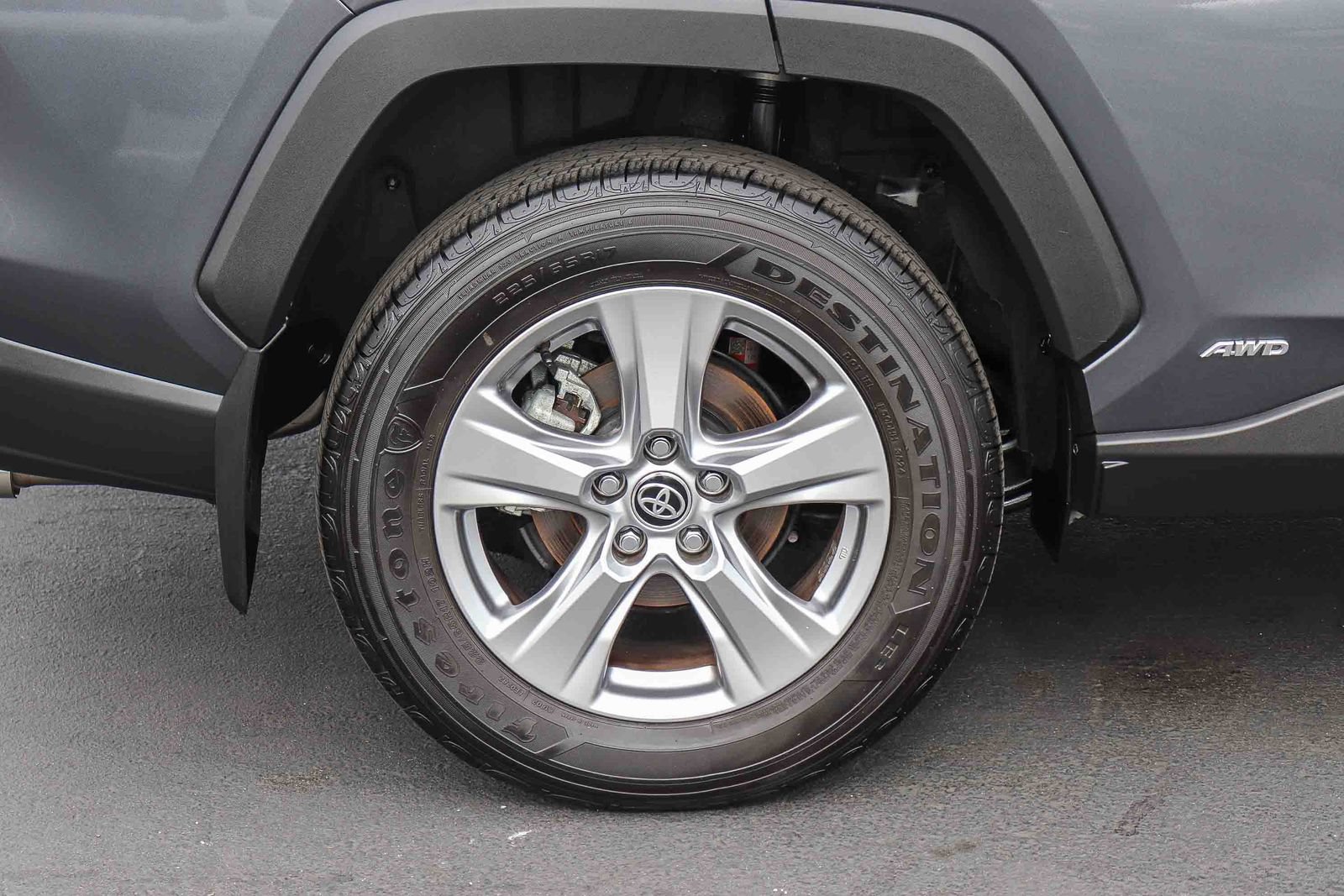 Certified 2024 Toyota RAV4 LE AWD/4WD image 9