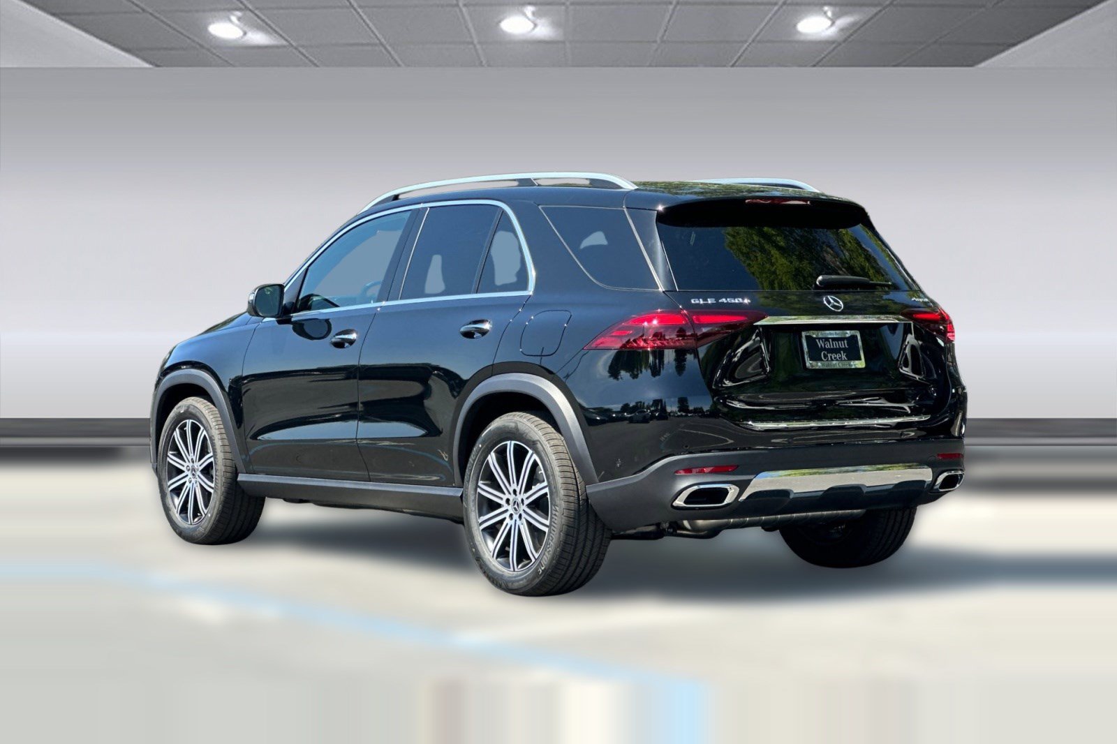 New 2026 Mercedes-Benz GLE 450e 4MATIC image 3