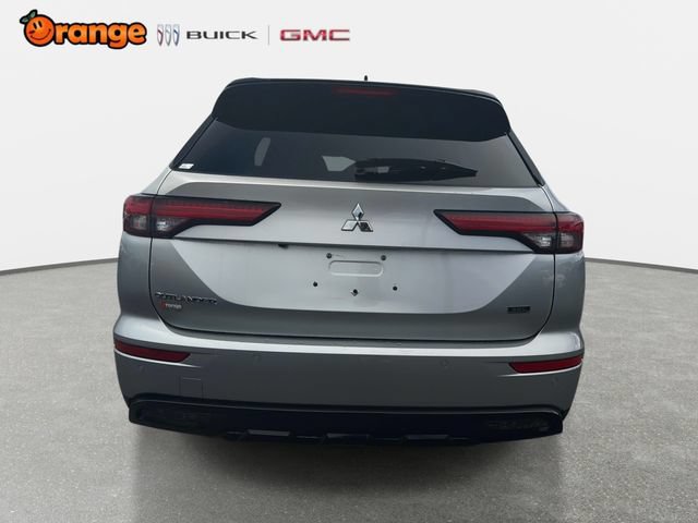 Used 2024 Mitsubishi Outlander SEL FWD image 4