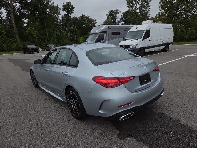 Used 2023 Mercedes-Benz C 300 4MATIC Sedan image 5