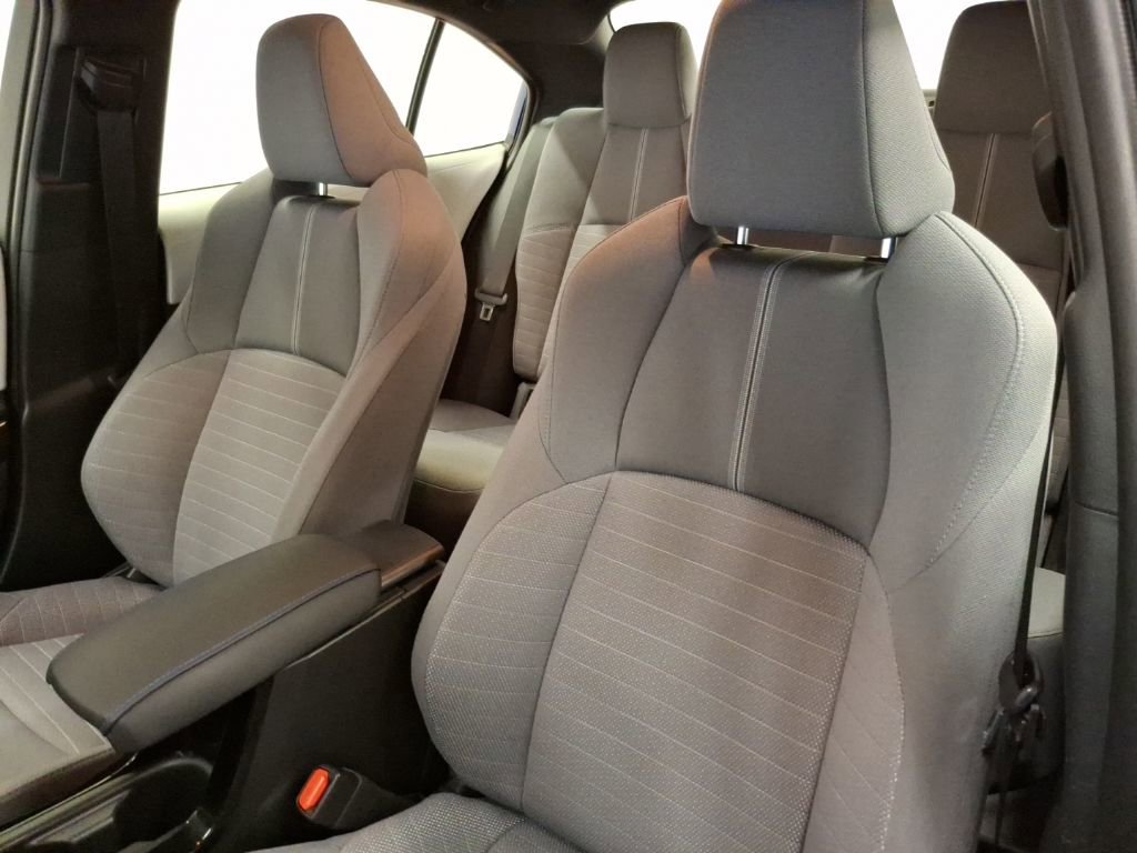 Used 2020 Toyota Corolla SE image 15