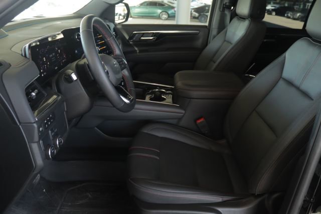 Used 2025 Chevrolet Tahoe RST w/ Comfort Package image 8