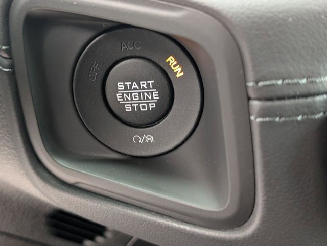 New 2026 Jeep Wrangler Unlimited Sahara AWD/4WD image 21
