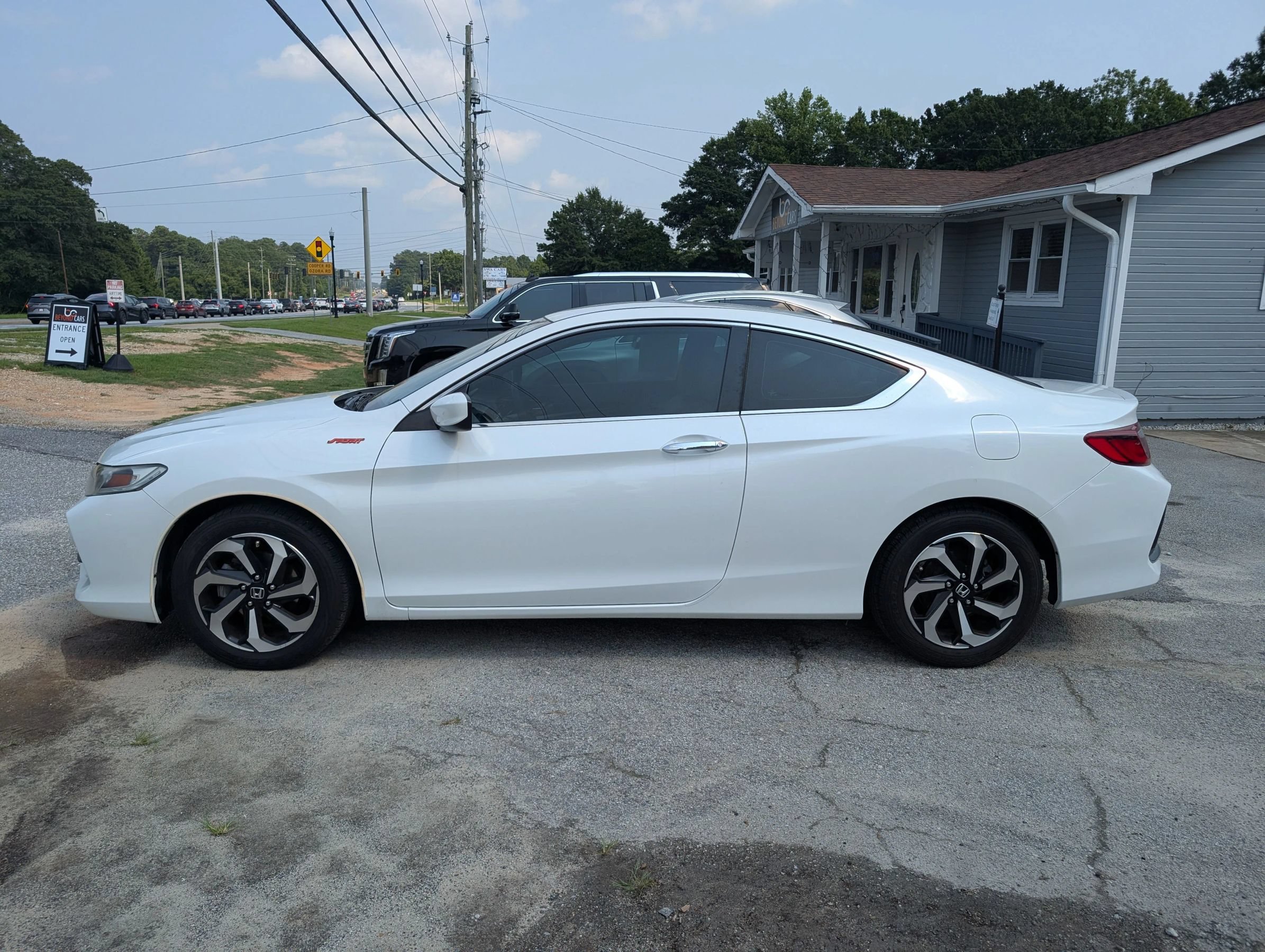 Used 2017 Honda Accord LX-S image 3