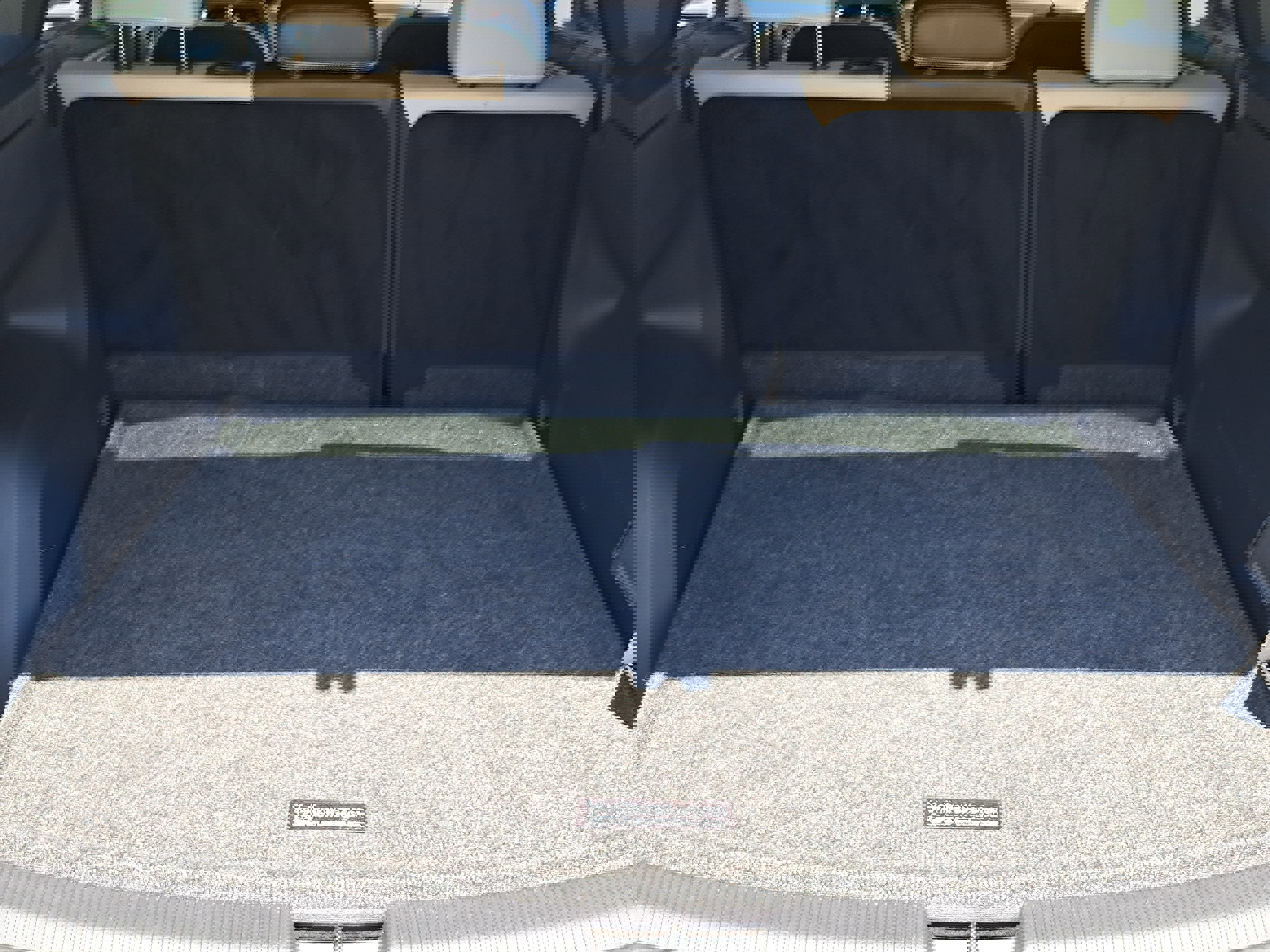 Certified 2024 Volkswagen Atlas Cross Sport SE w/ Panoramic Sunroof Package image 12