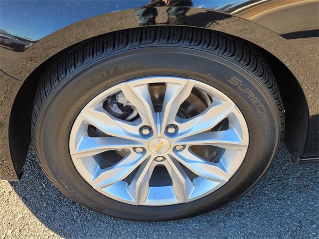 Used 2023 Chevrolet Malibu LT image 19