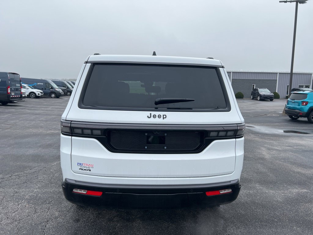 New 2026 Jeep Grand Wagoneer Limited AWD/4WD image 41