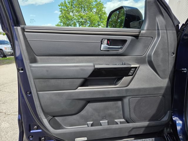 Used 2025 Toyota Sequoia Limited w/ Tow Technology Package AWD/4WD image 16